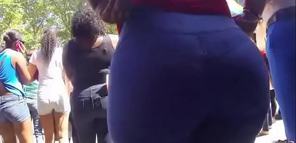  Plump Phatty Booty Twerking - YouTube